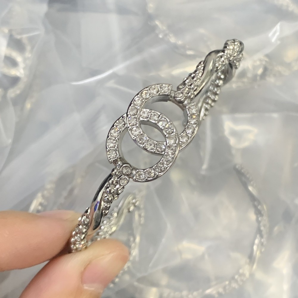 CC Bangles CHE077