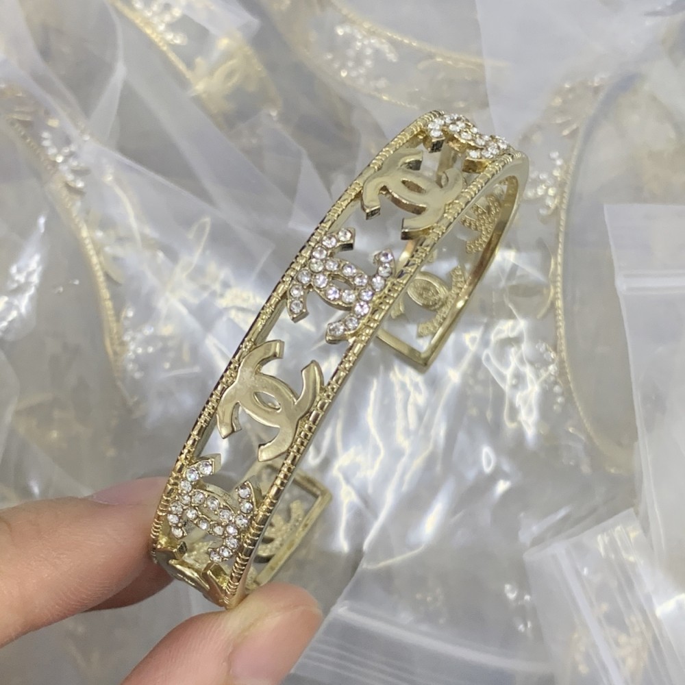 CC Bangles CHE094