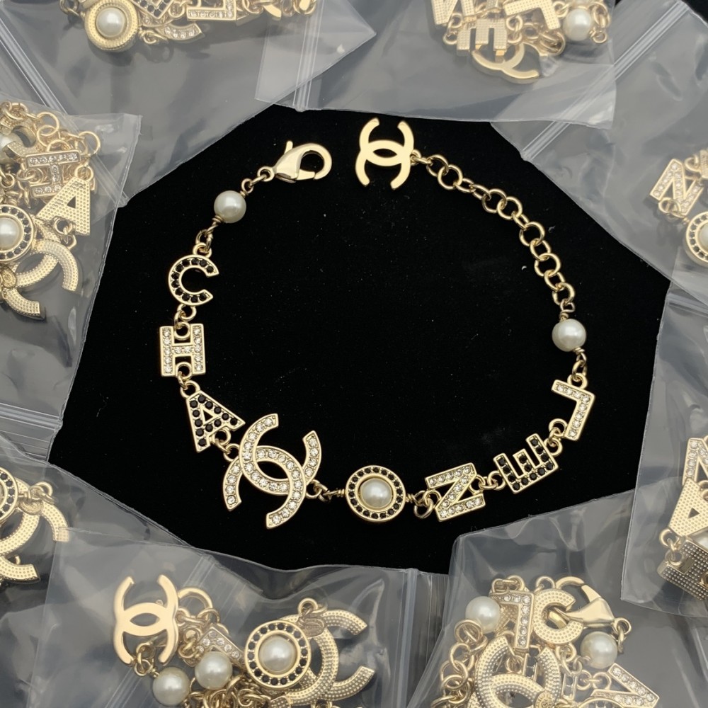 CC Bracelets CHE071