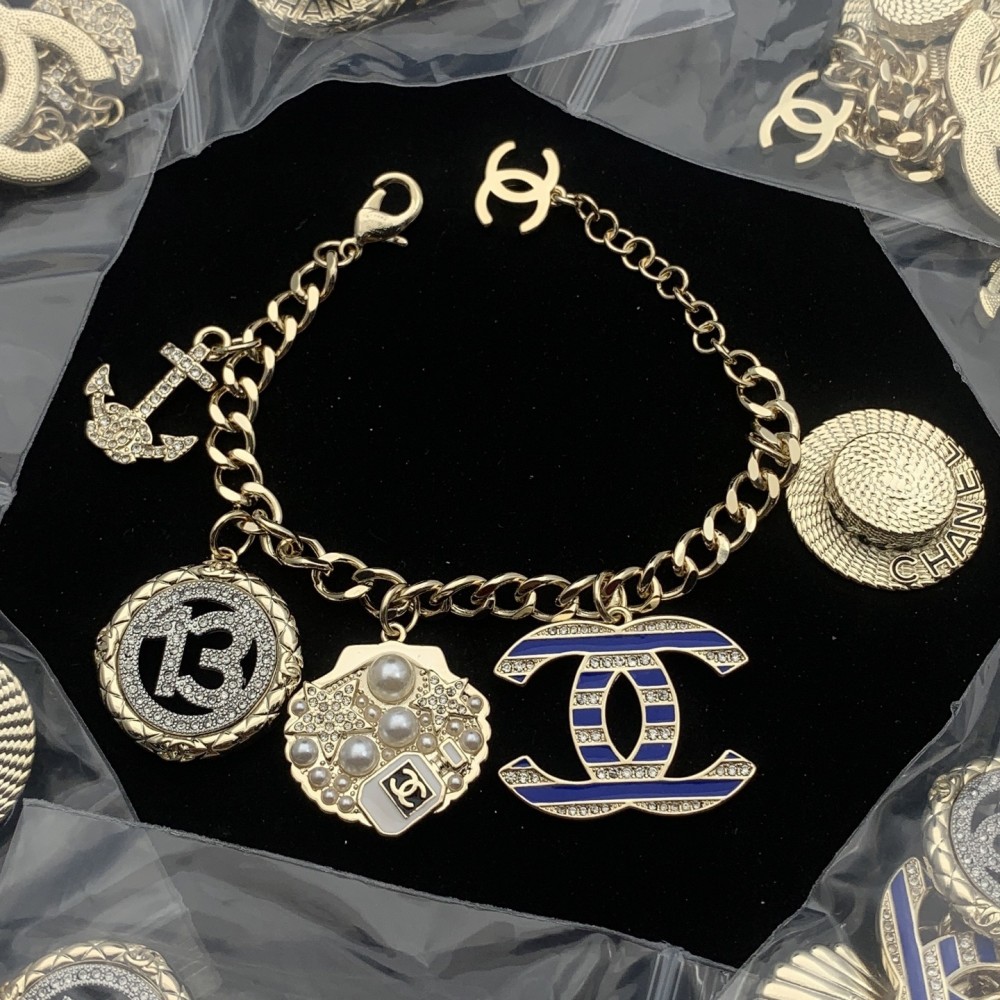 CC Bracelets CHE074
