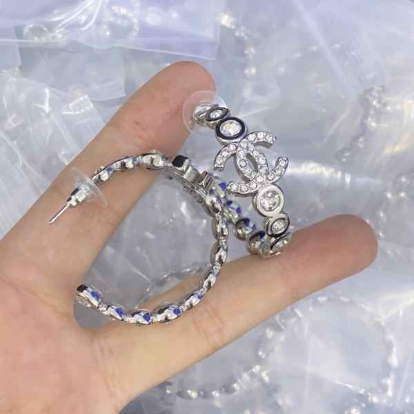 CC Earrings CHE040