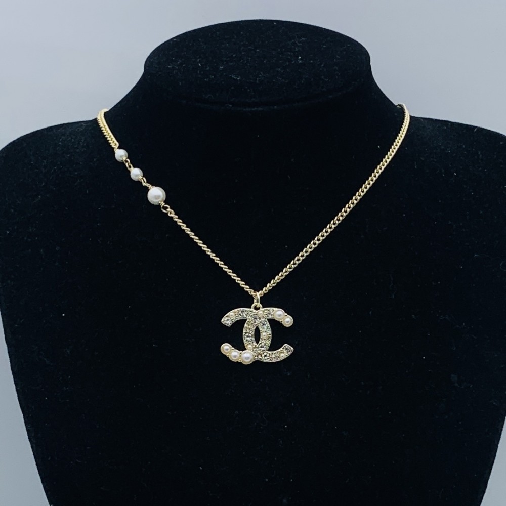 CC NECKLACES CHE096