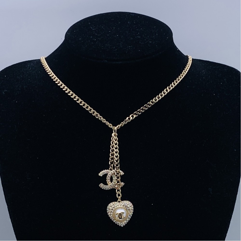 CC NECKLACES CHE103