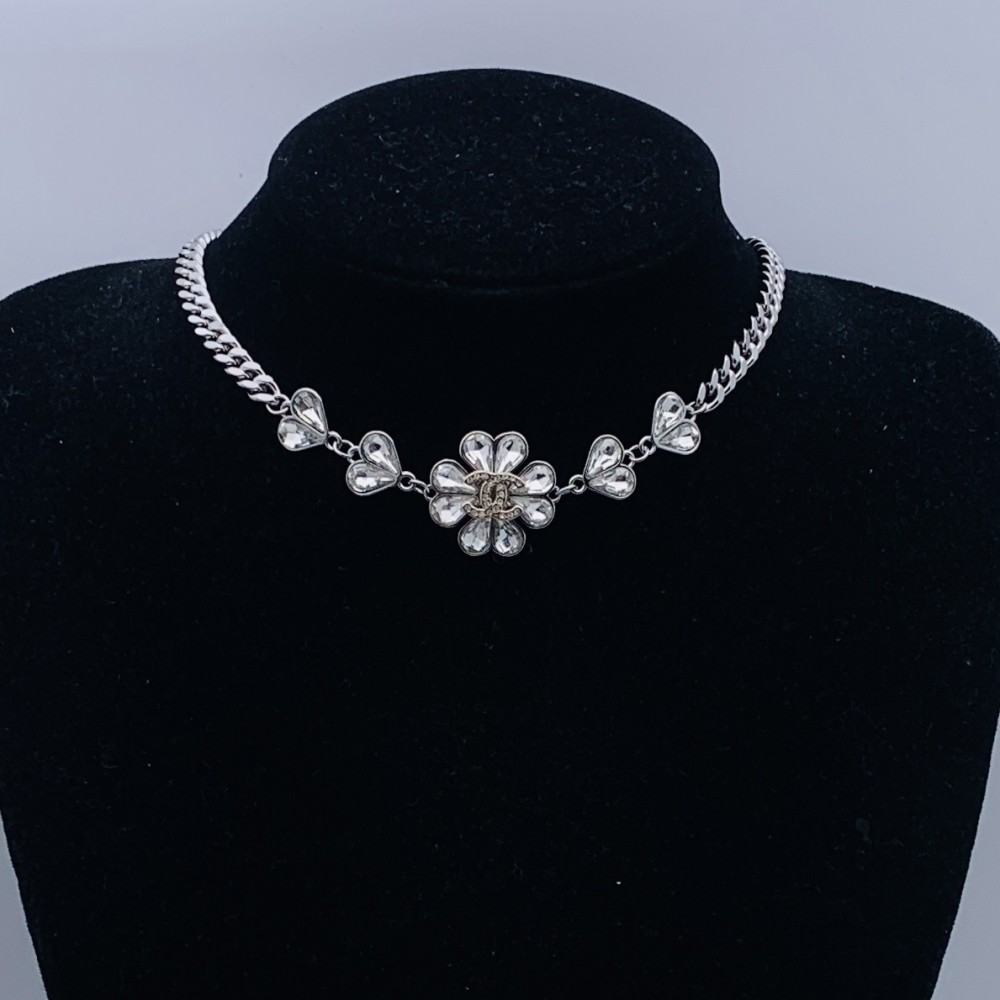 CC NECKLACES CHE104
