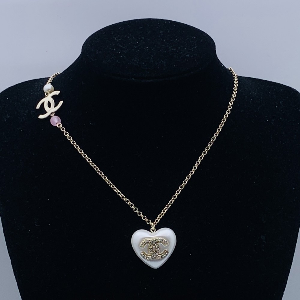 CC NECKLACES CHE105