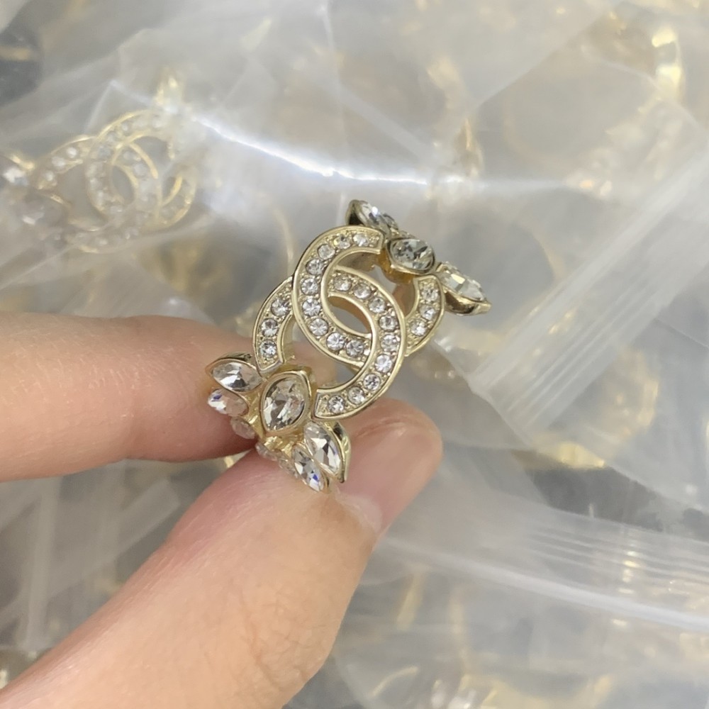 CC Rings CHE043
