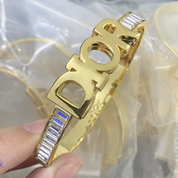DD BANGLES DD072