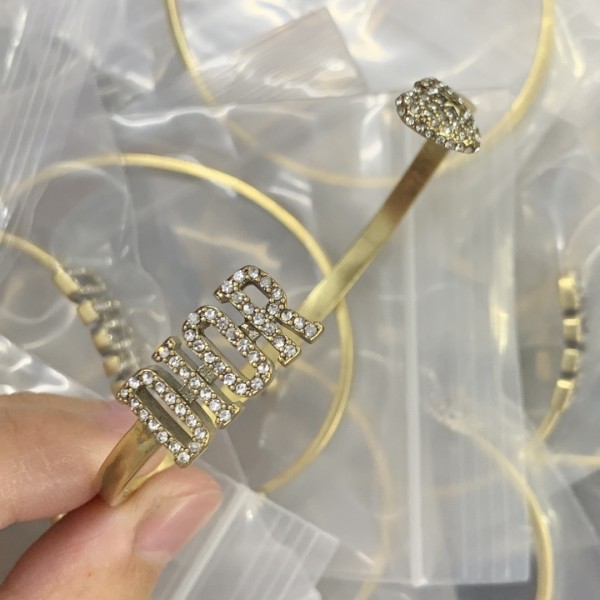 DD BANGLES DD085
