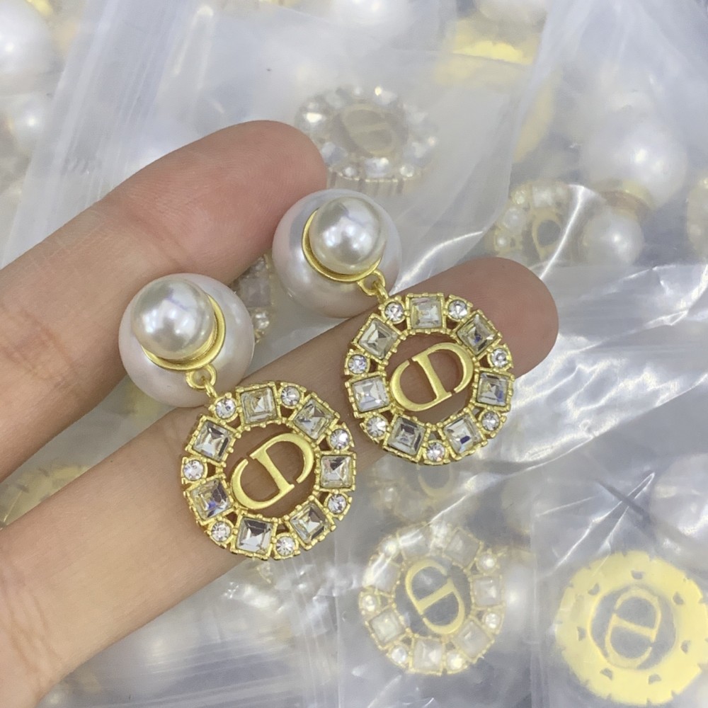 DD EARRINGS DD010
