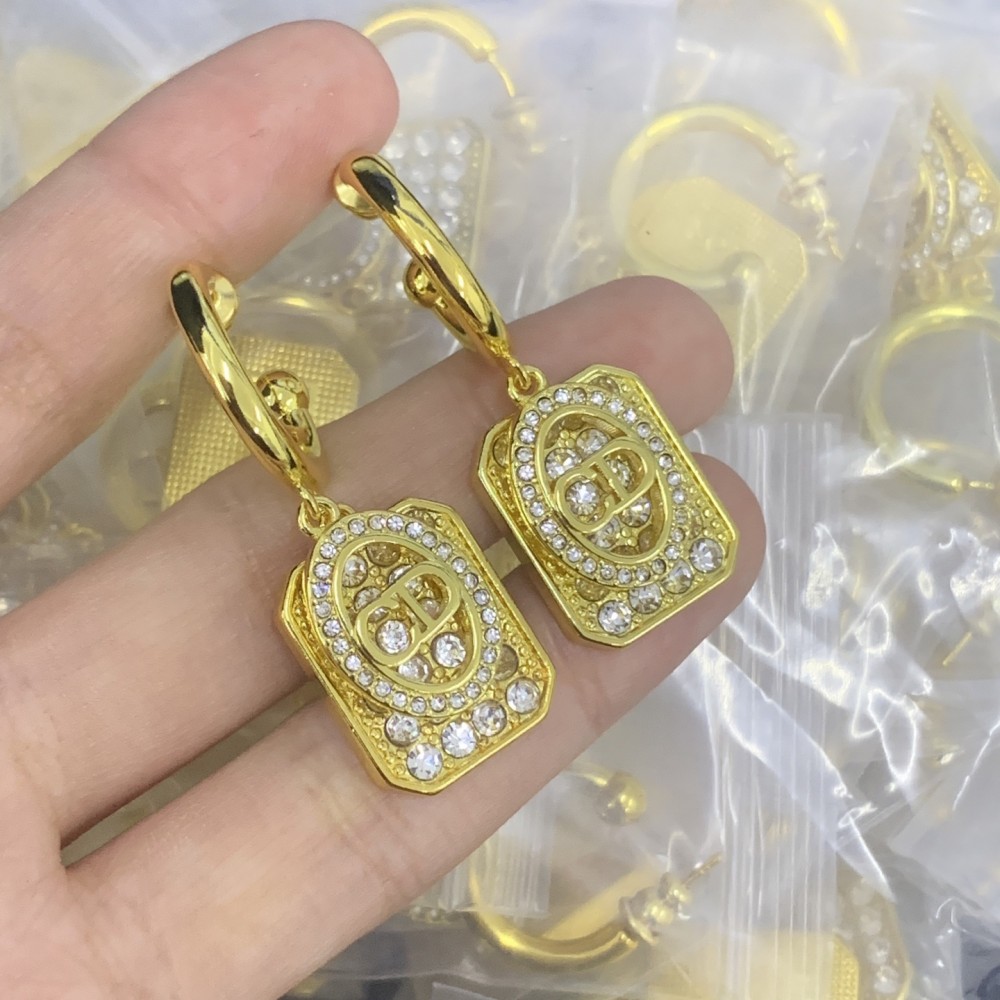 DD EARRINGS DD027