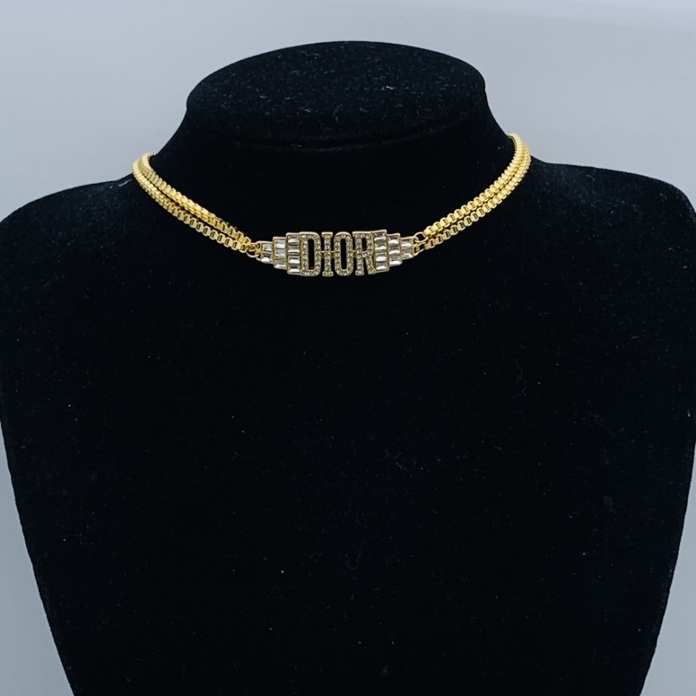 DD NECKLACES DD090