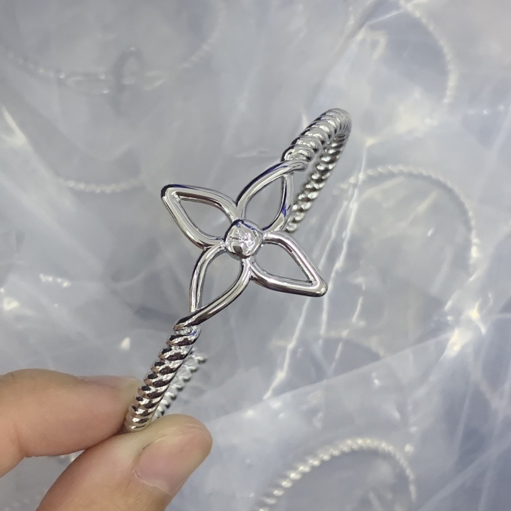 LL BANGLES L077