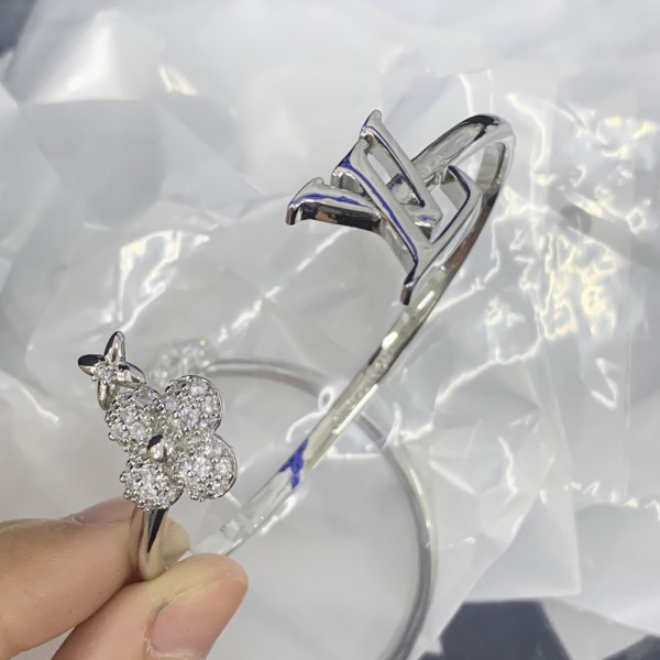 LL BANGLES L082