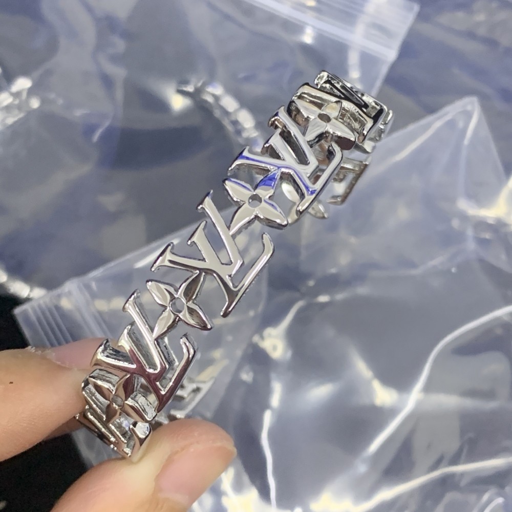 LL BANGLES L084