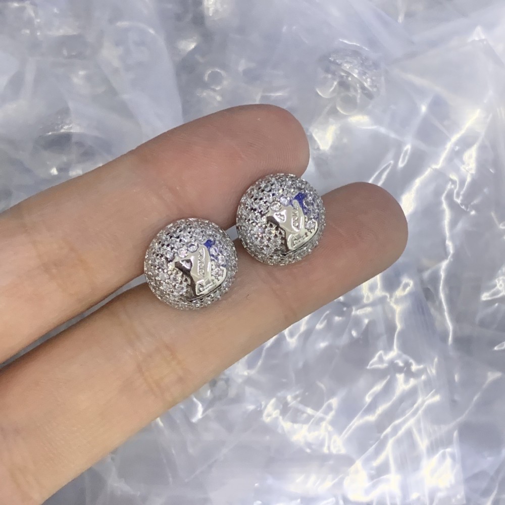 LL EARRING L018