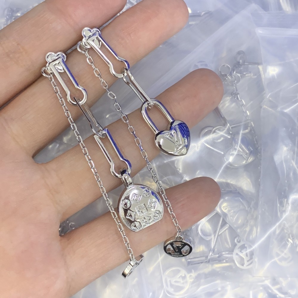 LL EARRING L025