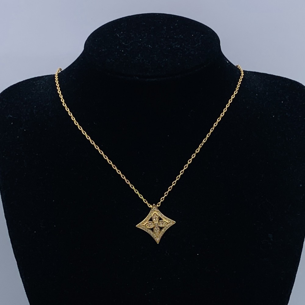 LL NECKLACES L100