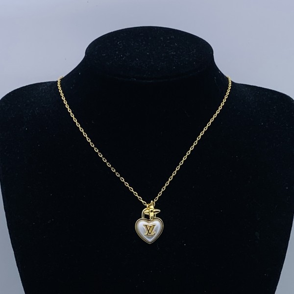 LL NECKLACES L104