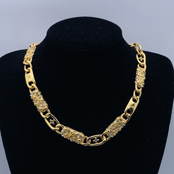 LL NECKLACES L119