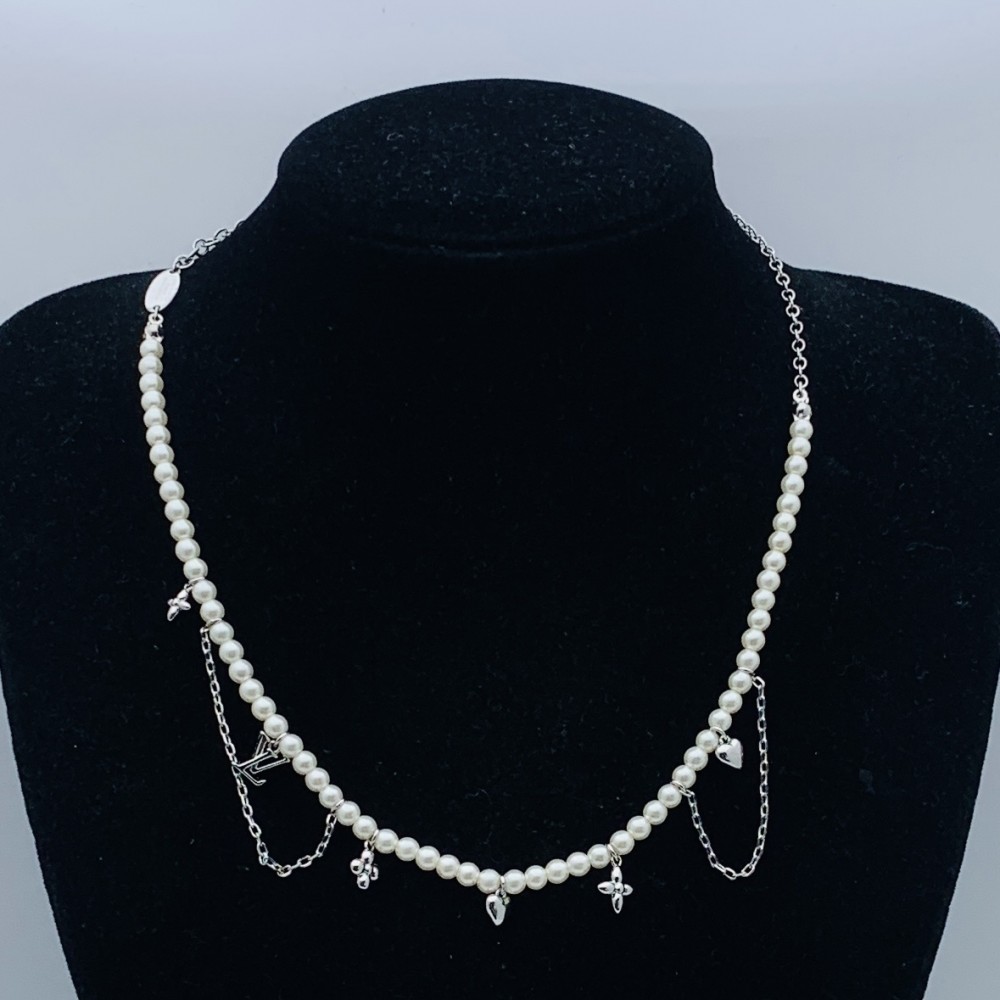 LL NECKLACES L122