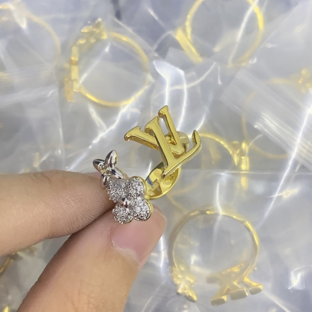 LL RING L044