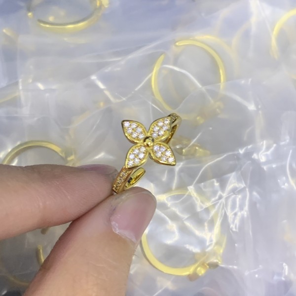 LL RING L048