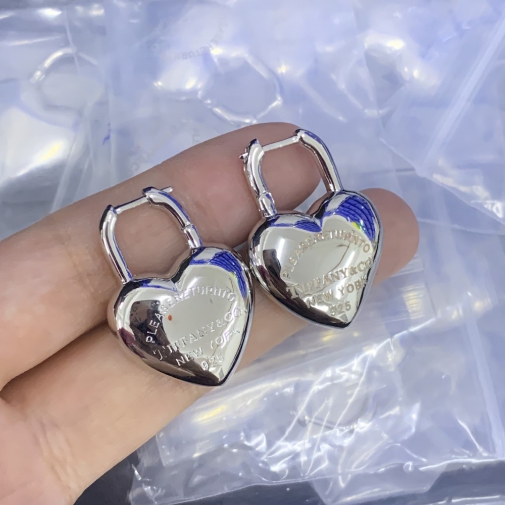 TT EARRINGS TT122