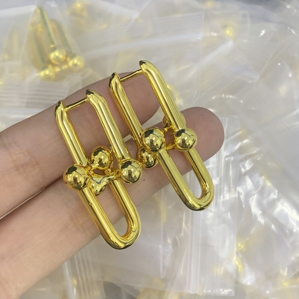 TT EARRINGS TT123