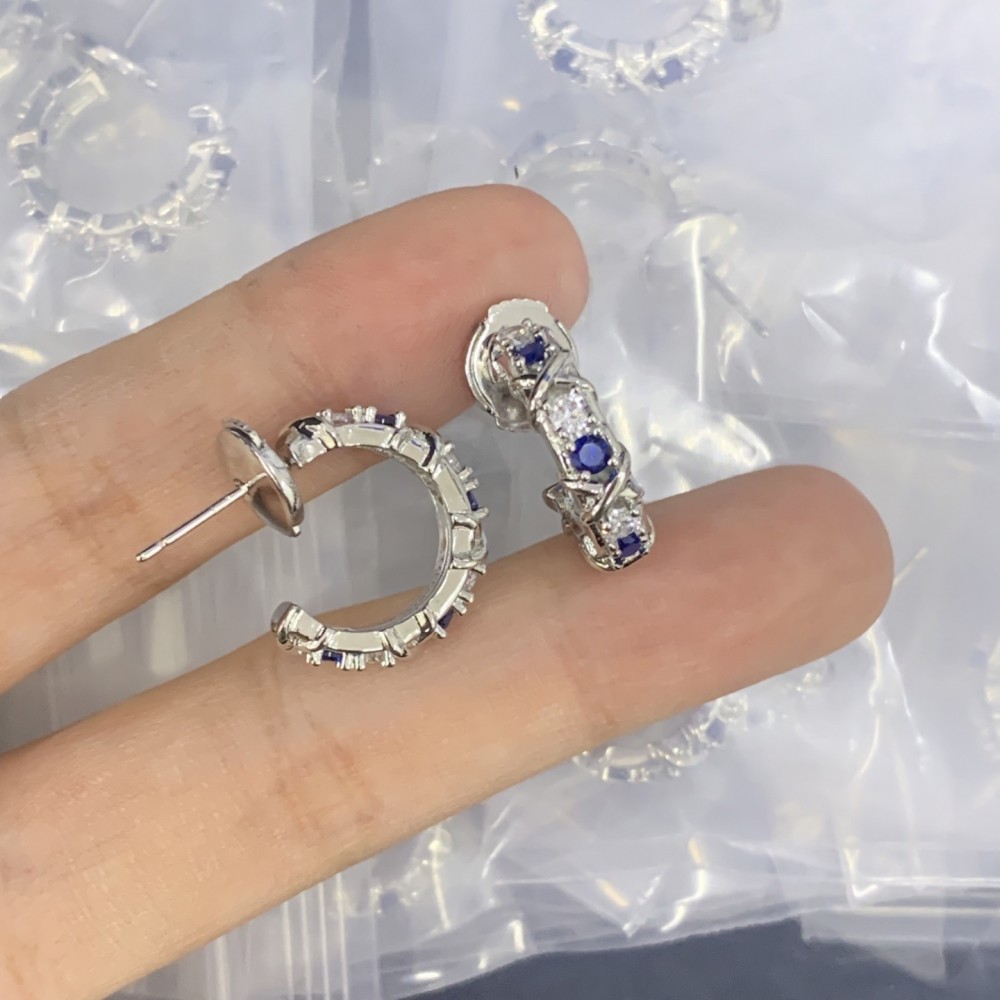 TT EARRINGS TT128