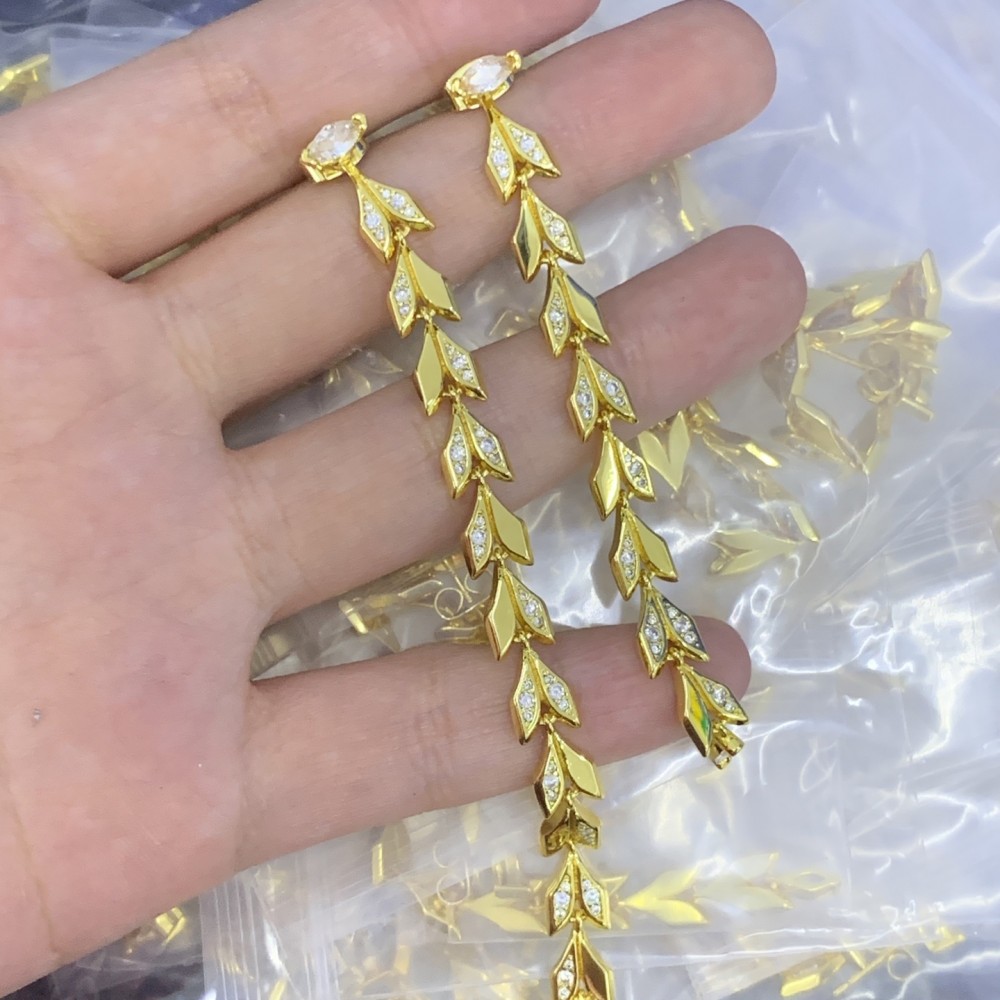TT EARRINGS TT130