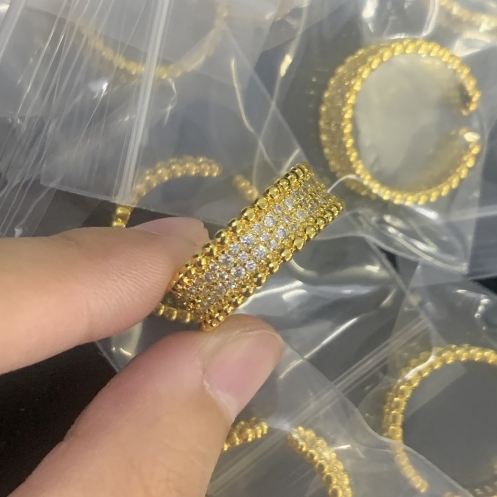 Van CIeef RINGS LUX-2700