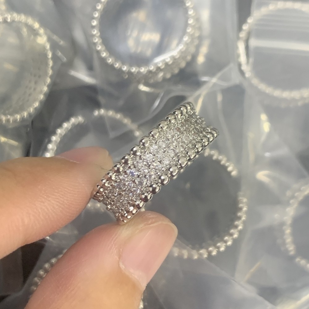Van CIeef RINGS LUX-2702